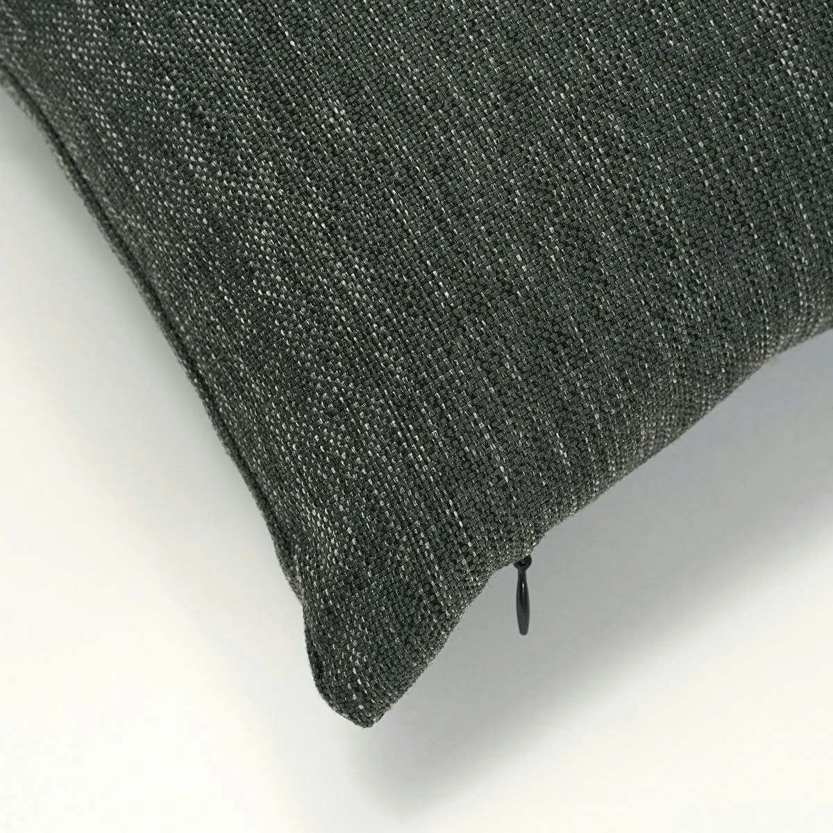 House Doctor Fine Tyyny Vettähylkivä Armeijanvihreä, 30x60 Cm 3 House Doctor Fine Tyyny Vettähylkivä Armeijanvihreä, 30x60 Cm - Image 3